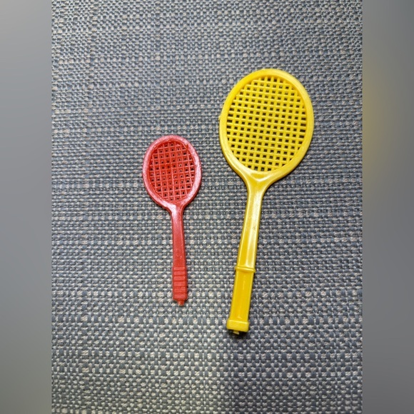 Vintage Barbie Tennis Racket Doll Accessory - Picture 1 of 3